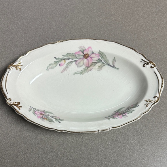 Crown Pottery CRP11 Elegant Cream Floral Gravy Boat with Saucer Southern Charm - Picture 4 of 7